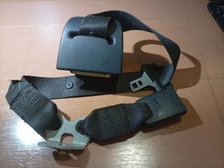 bontott FORD FIESTA V Hátsó középső Biztonsági Öv