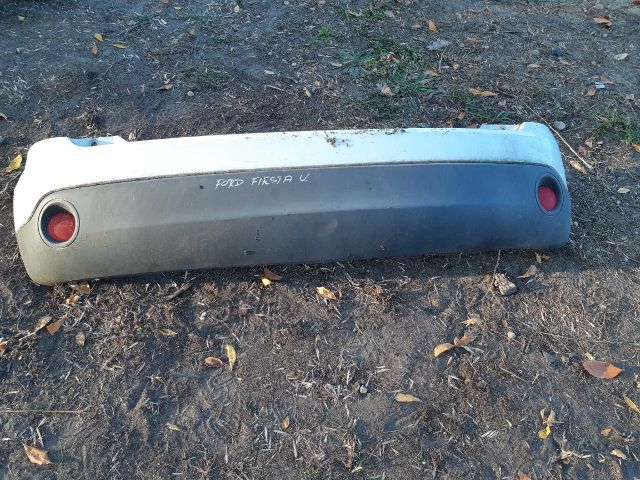 bontott FORD FIESTA V Hátsó Lökhárító (Részeivel)