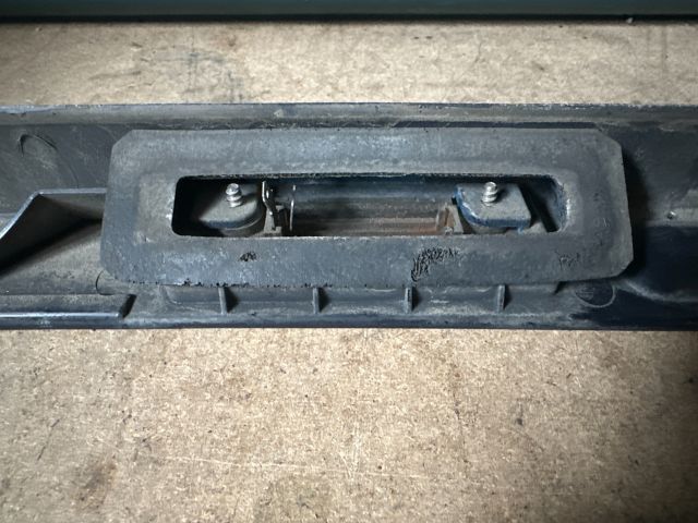 bontott FORD FIESTA V Hátsó Rendszámtábla Világítás