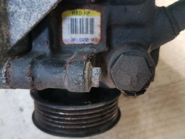 bontott FORD FIESTA V Hidraulika Szivattyú