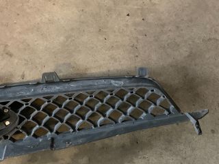 bontott FORD FIESTA V Hűtőrács