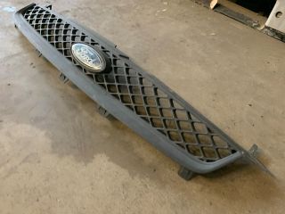 bontott FORD FIESTA V Hűtőrács