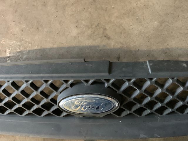 bontott FORD FIESTA V Hűtőrács