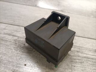 bontott FORD FIESTA V Izzító Relé