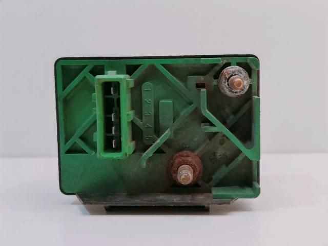 bontott FORD FIESTA V Izzító Relé