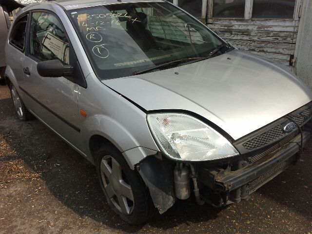 bontott FORD FIESTA V Jobb első Ablak