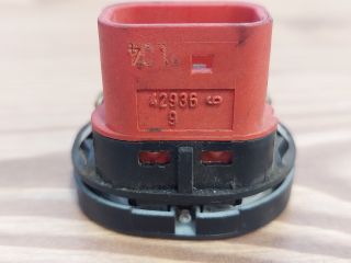 bontott FORD FIESTA V Jobb első Ablakemelő Kapcsoló