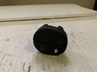 bontott FORD FIESTA V Jobb első Ablakemelő Kapcsoló