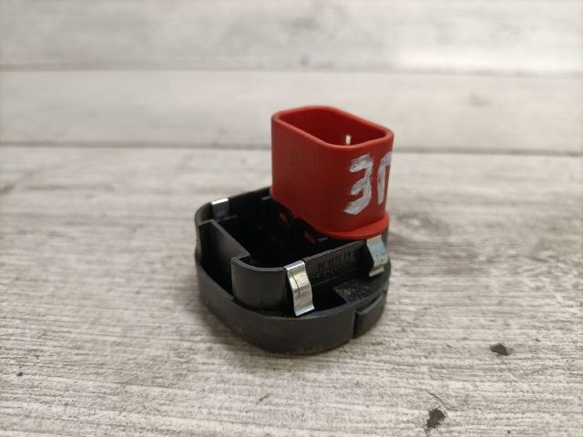 bontott FORD FIESTA V Jobb első Ablakemelő Kapcsoló