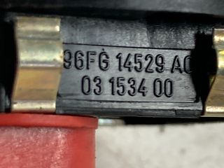 bontott FORD FIESTA V Jobb első Ablakemelő Kapcsoló