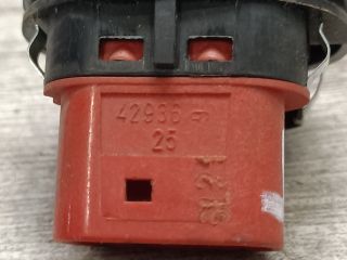 bontott FORD FIESTA V Jobb első Ablakemelő Kapcsoló