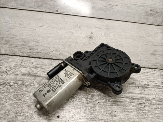 bontott FORD FIESTA V Jobb első Ablakemelő Motor