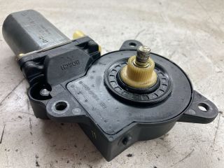 bontott FORD FIESTA V Jobb első Ablakemelő Motor