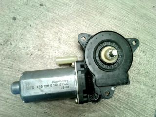 bontott FORD FIESTA V Jobb első Ablakemelő Motor