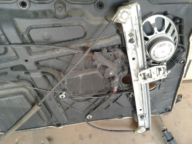 bontott FORD FIESTA V Jobb első Ablakemelő Szerkezet (Mechanikus)