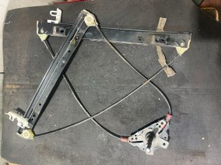 bontott FORD FIESTA V Jobb első Ablakemelő Szerkezet (Mechanikus)