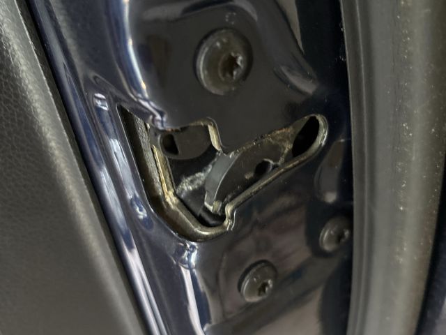 bontott FORD FIESTA V Jobb első Ajtó (Részeivel)