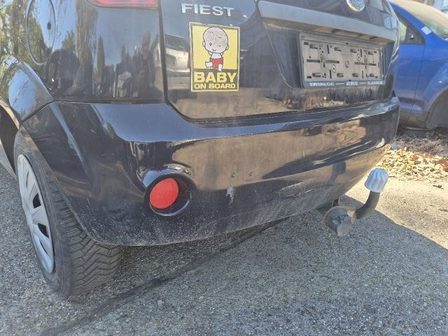 bontott FORD FIESTA V Jobb első Ajtó (Részeivel)