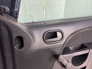 bontott FORD FIESTA V Jobb első Ajtó (Részeivel)