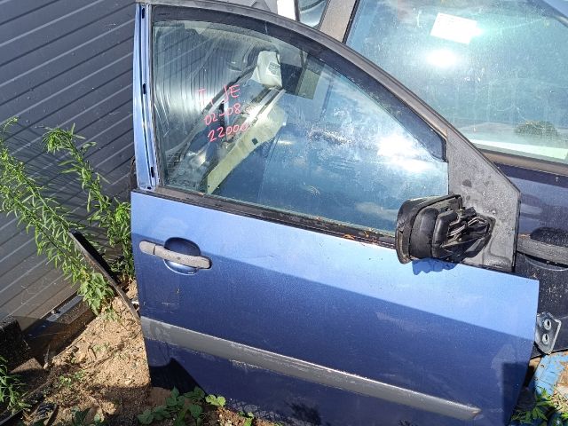 bontott FORD FIESTA V Jobb első Ajtó (Részeivel)