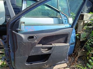 bontott FORD FIESTA V Jobb első Ajtó (Részeivel)
