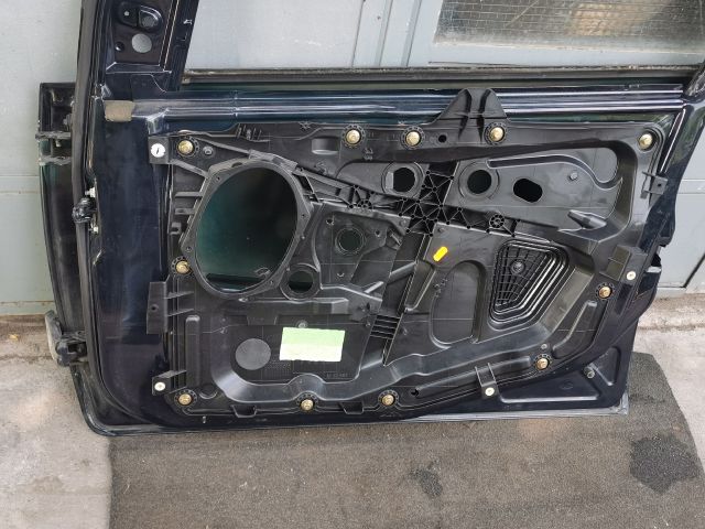 bontott FORD FIESTA V Jobb első Ajtó (Üres lemez)