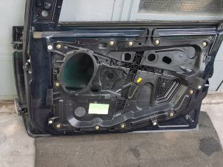 bontott FORD FIESTA V Jobb első Ajtó (Üres lemez)