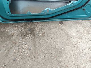 bontott FORD FIESTA V Jobb első Ajtó (Üres lemez)