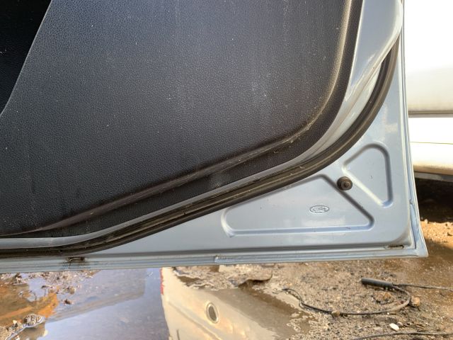 bontott FORD FIESTA V Jobb első Ajtó (Üres lemez)