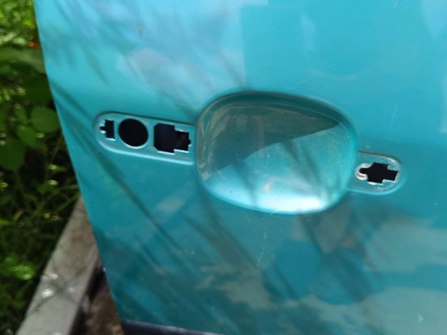 bontott FORD FIESTA V Jobb első Ajtó (Üres lemez)