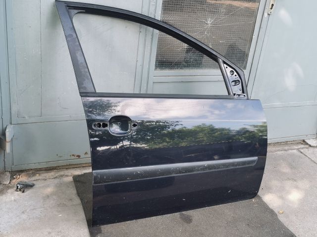 bontott FORD FIESTA V Jobb első Ajtó (Üres lemez)