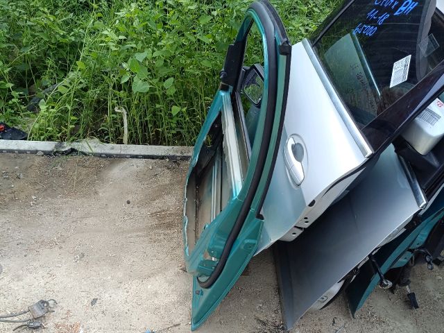 bontott FORD FIESTA V Jobb első Ajtó (Üres lemez)