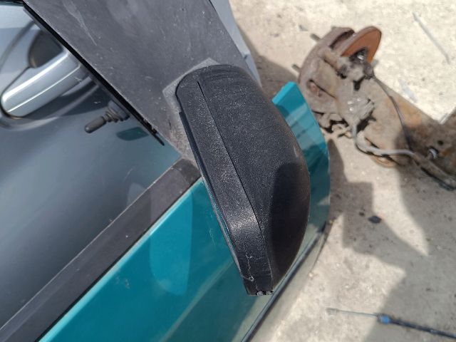 bontott FORD FIESTA V Jobb első Ajtó (Üres lemez)