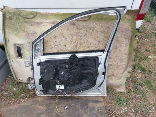 bontott FORD FIESTA V Jobb első Ajtó (Üres lemez)