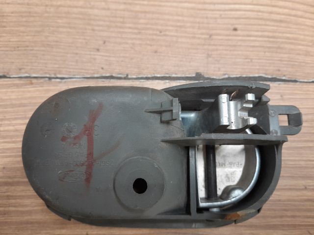 bontott FORD FIESTA V Jobb első Belső Kilincs