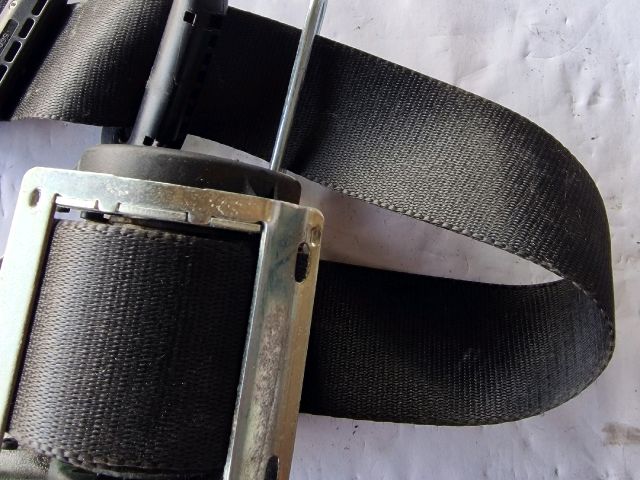 bontott FORD FIESTA V Jobb első Biztonsági Öv