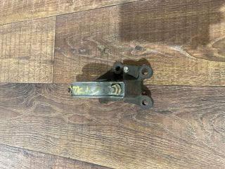 bontott FORD FIESTA V Jobb első Féltengely Tartó