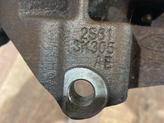 bontott FORD FIESTA V Jobb első Féltengely Tartó