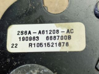 bontott FORD FIESTA V Jobb első Övfeszítő