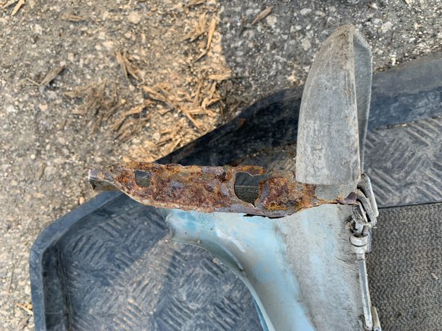 bontott FORD FIESTA V Jobb első Sárvédő