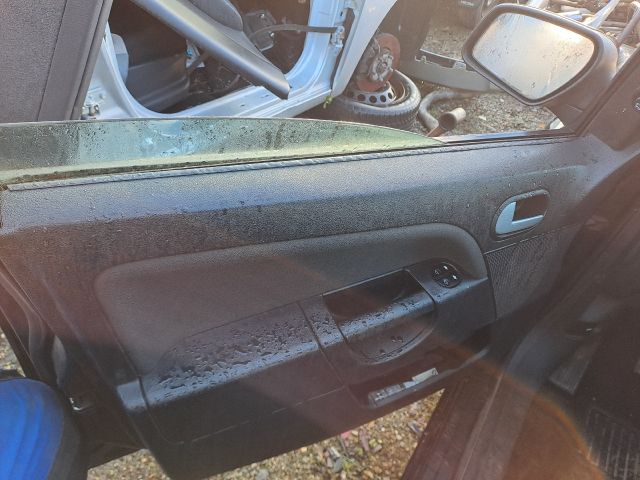 bontott FORD FIESTA V Jobb első Ülés