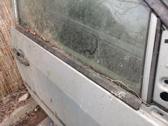 bontott FORD FIESTA V Jobb első Vízlehúzó Gumicsík