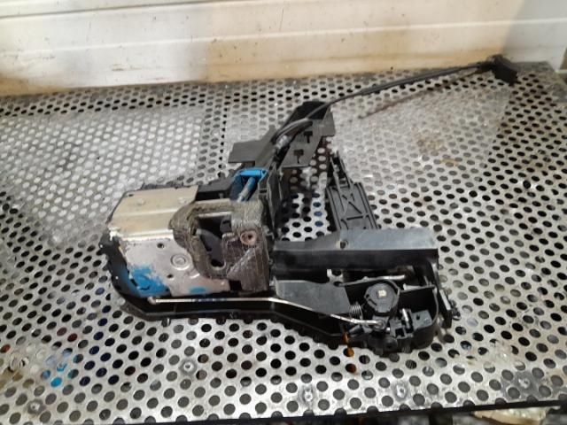 bontott FORD FIESTA V Jobb első Zsanér