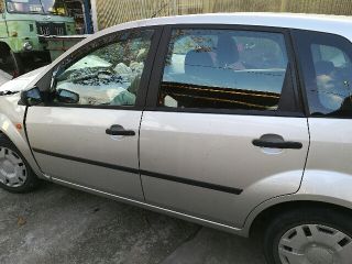 bontott FORD FIESTA V Jobb hátsó Ablak