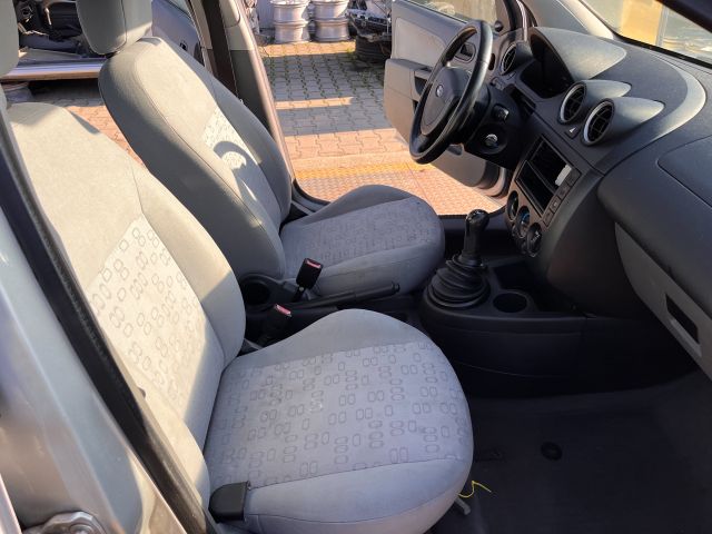 bontott FORD FIESTA V Jobb hátsó Ablak