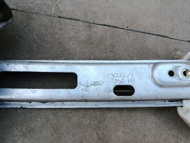 bontott FORD FIESTA V Jobb hátsó Ablakemelő Szerkezet (Elektromos)