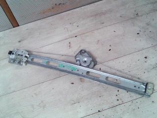 bontott FORD FIESTA V Jobb hátsó Ablakemelő Szerkezet (Elektromos)