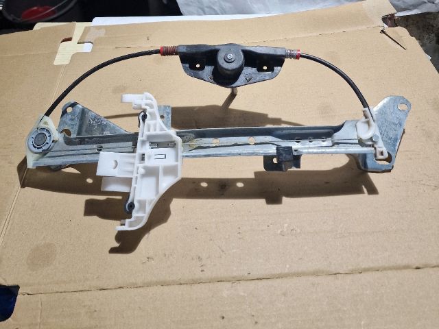 bontott FORD FIESTA V Jobb hátsó Ablakemelő Szerkezet (Mechanikus)