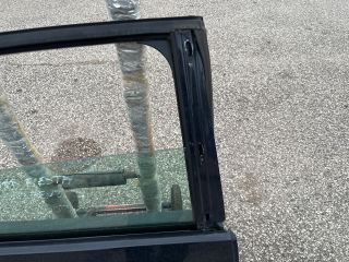 bontott FORD FIESTA V Jobb hátsó Ajtó (Részeivel)