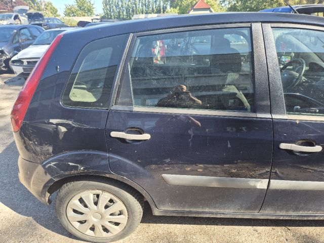 bontott FORD FIESTA V Jobb hátsó Ajtó (Részeivel)